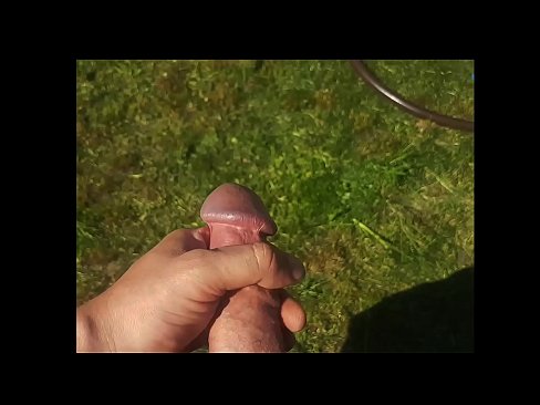 ❤️ A boazona se fode e se ejacula com um esguicho em um jardim de verão ☑ Sexo superior em pt-br.niceporn.ru ❌❤